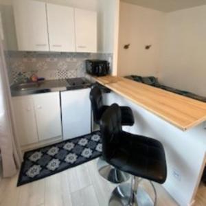 Studio Tt Confort Neuf Et Equipe Apartman Noyon Kültér fotó